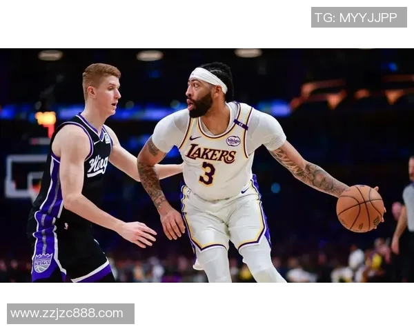 沃克凯斯勒的崛起之路：从新秀到NBA防守巨星的蜕变与挑战